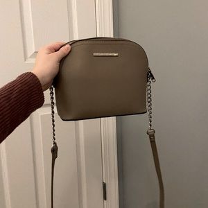 STEVE MADDEN BAG!!